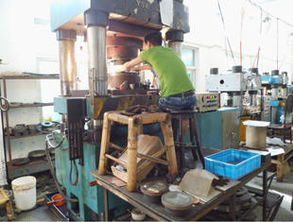 匠心铸就，闪耀东方——平阳县东盛金属工艺品厂与饰品的故事